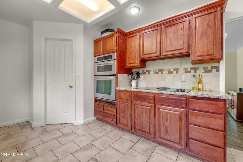 2393 Queen Anne, Reno, Nevada 89509, 5 Bedrooms Bedrooms, ,5 BathroomsBathrooms,Residential,Residential,Queen Anne,250051354