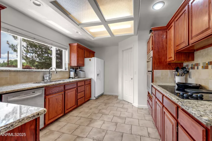 2393 Queen Anne, Reno, Nevada 89509, 5 Bedrooms Bedrooms, ,5 BathroomsBathrooms,Residential,Residential,Queen Anne,250051354