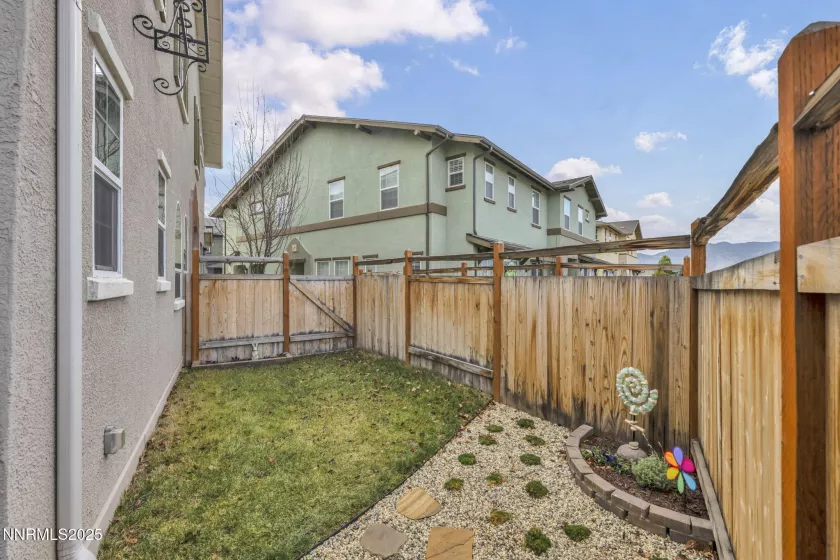 1248 Cinch, Gardnerville, Nevada 89410, 3 Bedrooms Bedrooms, ,3 BathroomsBathrooms,Residential,Residential,Cinch,250051355