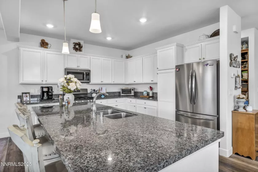 1248 Cinch, Gardnerville, Nevada 89410, 3 Bedrooms Bedrooms, ,3 BathroomsBathrooms,Residential,Residential,Cinch,250051355