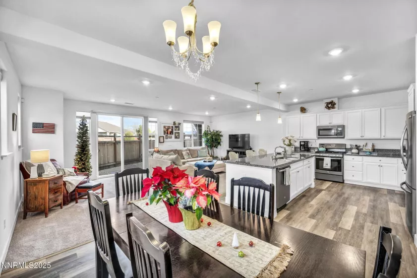 1248 Cinch, Gardnerville, Nevada 89410, 3 Bedrooms Bedrooms, ,3 BathroomsBathrooms,Residential,Residential,Cinch,250051355
