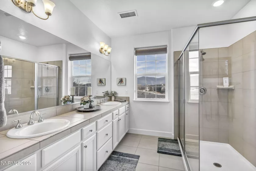 1248 Cinch, Gardnerville, Nevada 89410, 3 Bedrooms Bedrooms, ,3 BathroomsBathrooms,Residential,Residential,Cinch,250051355