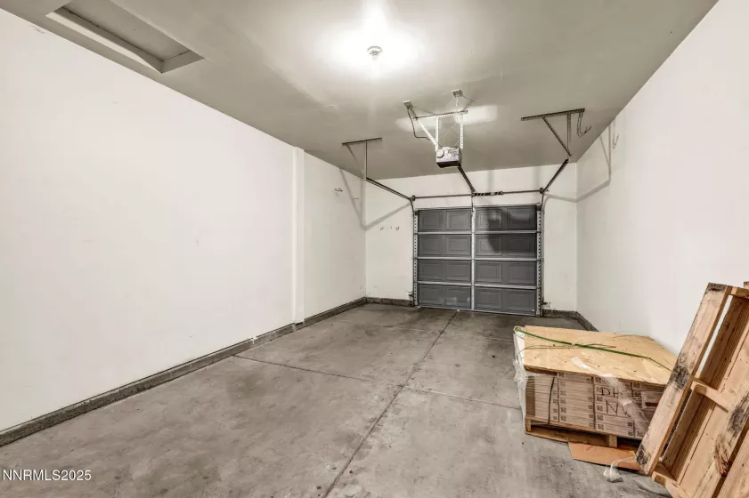 900 South Meadows Pkwy, Reno, Nevada 89521, 2 Bedrooms Bedrooms, ,2 BathroomsBathrooms,Residential,Residential,South Meadows Pkwy,250051357