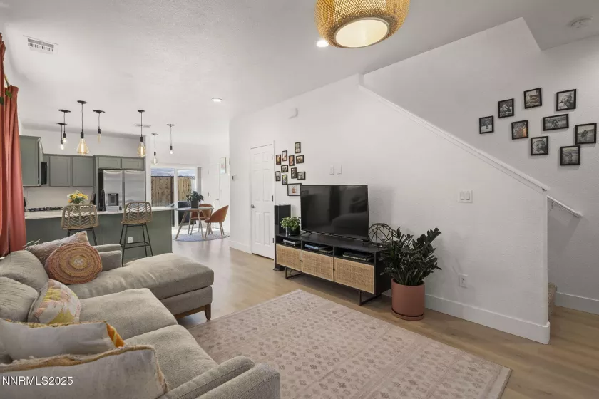 3621 Pimlico, Reno, Nevada 89512, 4 Bedrooms Bedrooms, ,3 BathroomsBathrooms,Residential,Residential,Pimlico,250051358
