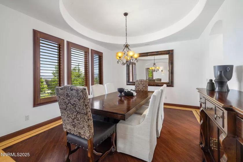 Formal Dinning Room