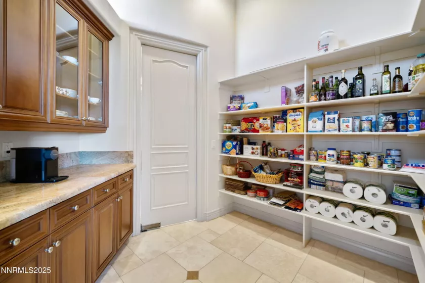 3387 Nambe, Reno, Nevada 89511, 5 Bedrooms Bedrooms, ,4 BathroomsBathrooms,Residential,Residential,Nambe,250051362