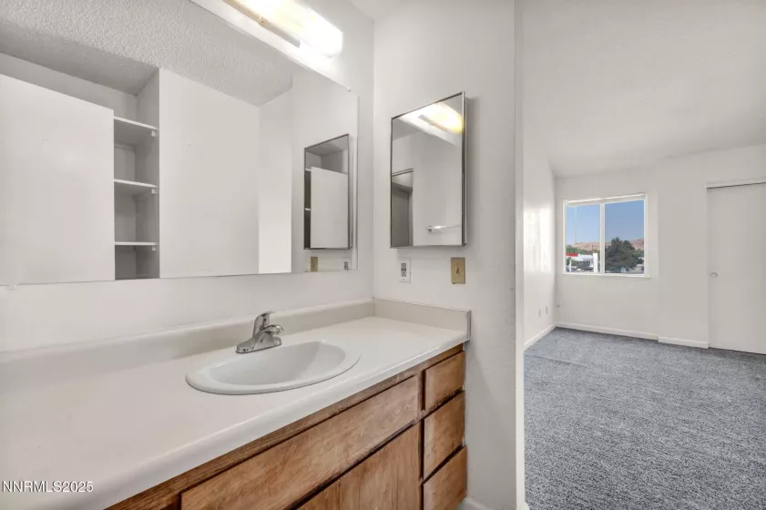 1560 Steven, Sparks, Nevada 89431, 2 Bedrooms Bedrooms, ,2 BathroomsBathrooms,Residential,Residential,Steven,250051372