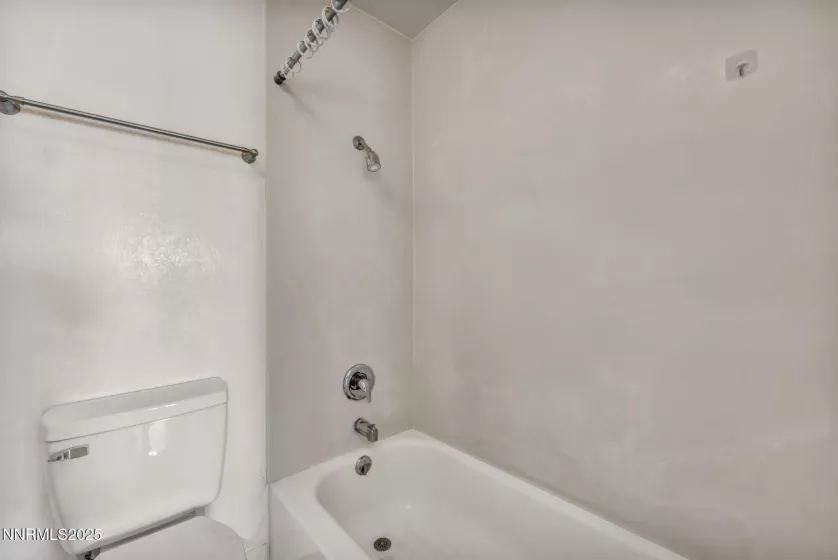 1560 Steven, Sparks, Nevada 89431, 2 Bedrooms Bedrooms, ,2 BathroomsBathrooms,Residential,Residential,Steven,250051372