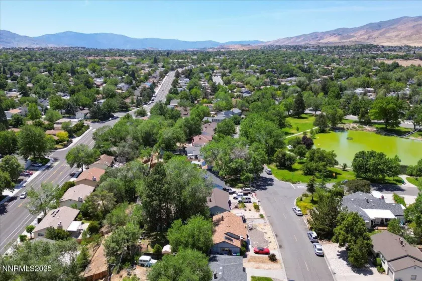 1375 Wesley, Reno, Nevada 89503, 4 Bedrooms Bedrooms, ,2 BathroomsBathrooms,Residential,Residential,Wesley,250051376