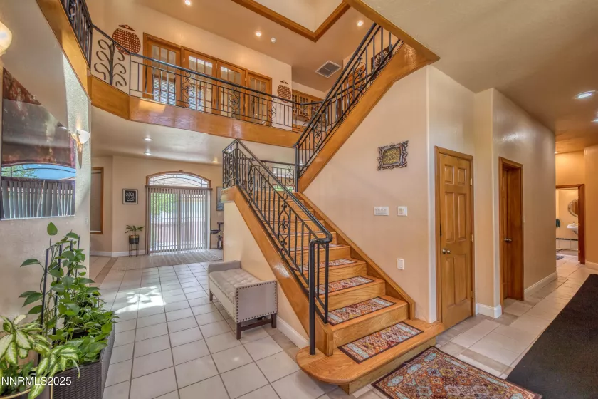 6752 Eagle Wing, Sparks, Nevada 89436, 6 Bedrooms Bedrooms, ,5 BathroomsBathrooms,Residential,Residential,Eagle Wing,250051377