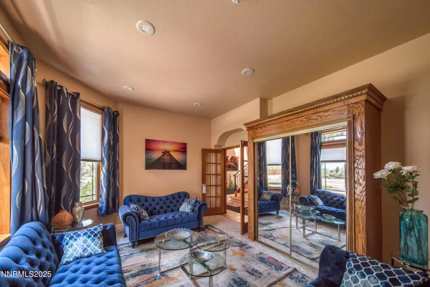 6752 Eagle Wing, Sparks, Nevada 89436, 6 Bedrooms Bedrooms, ,5 BathroomsBathrooms,Residential,Residential,Eagle Wing,250051377