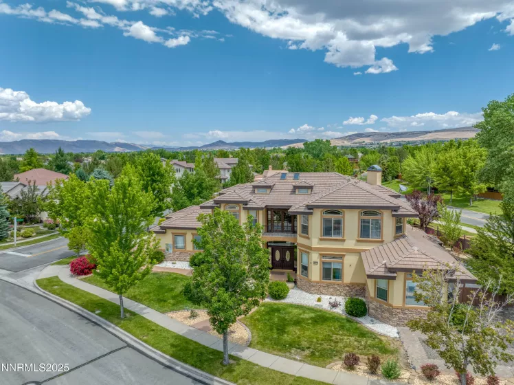 6752 Eagle Wing, Sparks, Nevada 89436, 6 Bedrooms Bedrooms, ,5 BathroomsBathrooms,Residential,Residential,Eagle Wing,250051377
