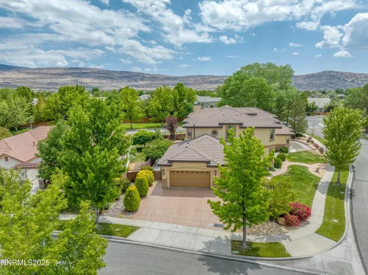 6752 Eagle Wing, Sparks, Nevada 89436, 6 Bedrooms Bedrooms, ,5 BathroomsBathrooms,Residential,Residential,Eagle Wing,250051377
