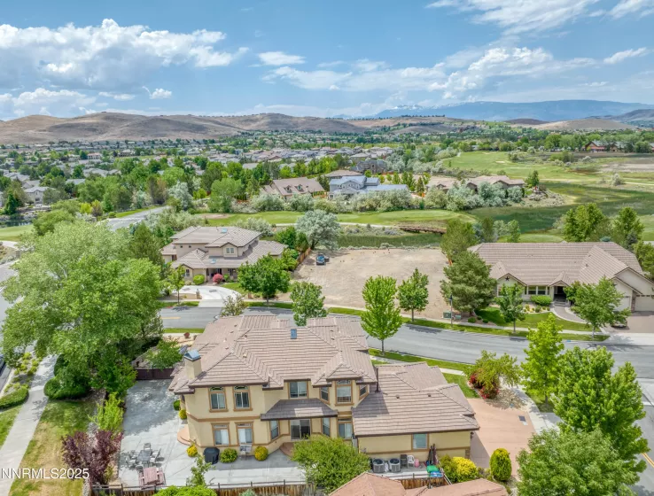 6752 Eagle Wing, Sparks, Nevada 89436, 6 Bedrooms Bedrooms, ,5 BathroomsBathrooms,Residential,Residential,Eagle Wing,250051377