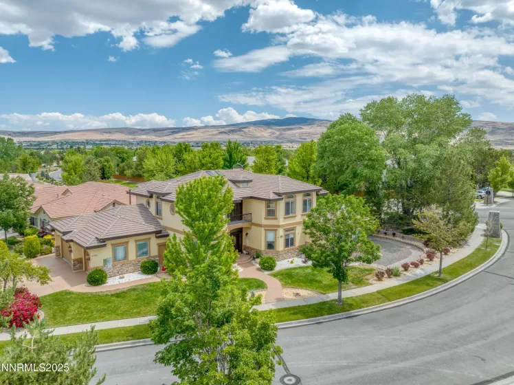 6752 Eagle Wing, Sparks, Nevada 89436, 6 Bedrooms Bedrooms, ,5 BathroomsBathrooms,Residential,Residential,Eagle Wing,250051377