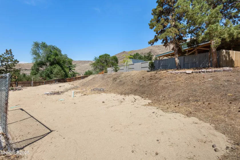 2100 Parkway, Reno, Nevada 89502, 3 Bedrooms Bedrooms, ,2 BathroomsBathrooms,Residential,Residential,Parkway,250051383