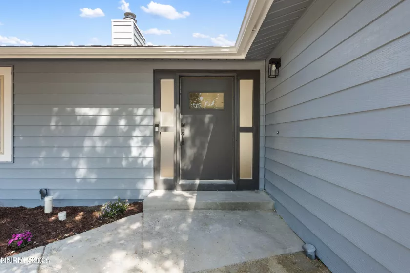2100 Parkway, Reno, Nevada 89502, 3 Bedrooms Bedrooms, ,2 BathroomsBathrooms,Residential,Residential,Parkway,250051383