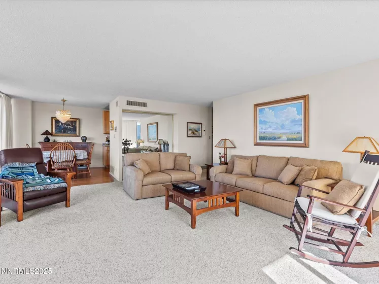 100 Arlington, Reno, Nevada 89501, 2 Bedrooms Bedrooms, ,2 BathroomsBathrooms,Residential,Residential,Arlington,250051385