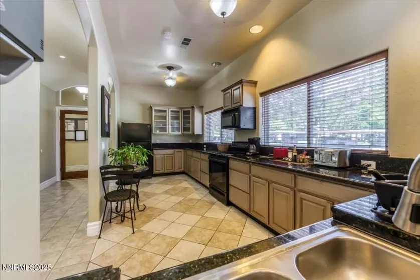 6850 Sharlands, Reno, Nevada 89523, 1 Bedroom Bedrooms, ,1 BathroomBathrooms,Residential,Residential,Sharlands,250051386