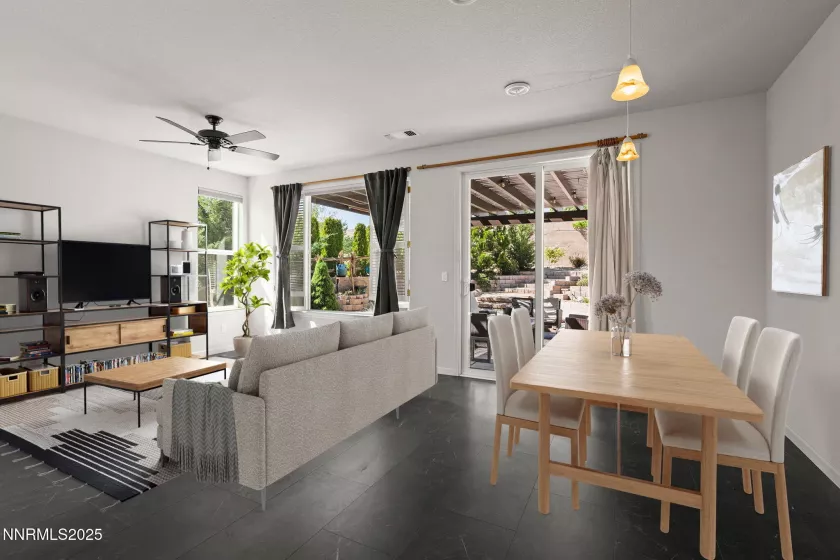 9195 Summertree, Reno, Nevada 89523, 2 Bedrooms Bedrooms, ,2 BathroomsBathrooms,Residential,Residential,Summertree,250051389