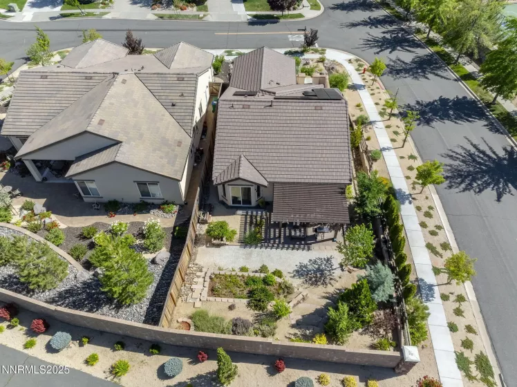 9195 Summertree, Reno, Nevada 89523, 2 Bedrooms Bedrooms, ,2 BathroomsBathrooms,Residential,Residential,Summertree,250051389