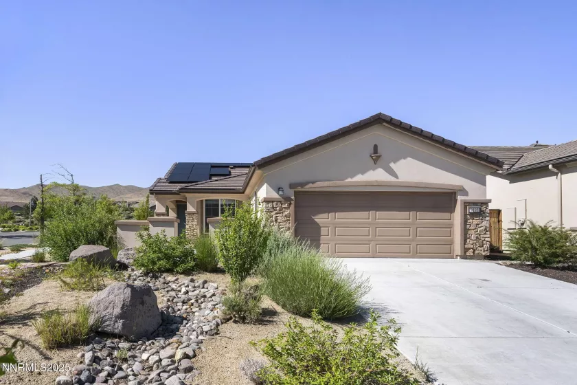 9195 Summertree, Reno, Nevada 89523, 2 Bedrooms Bedrooms, ,2 BathroomsBathrooms,Residential,Residential,Summertree,250051389