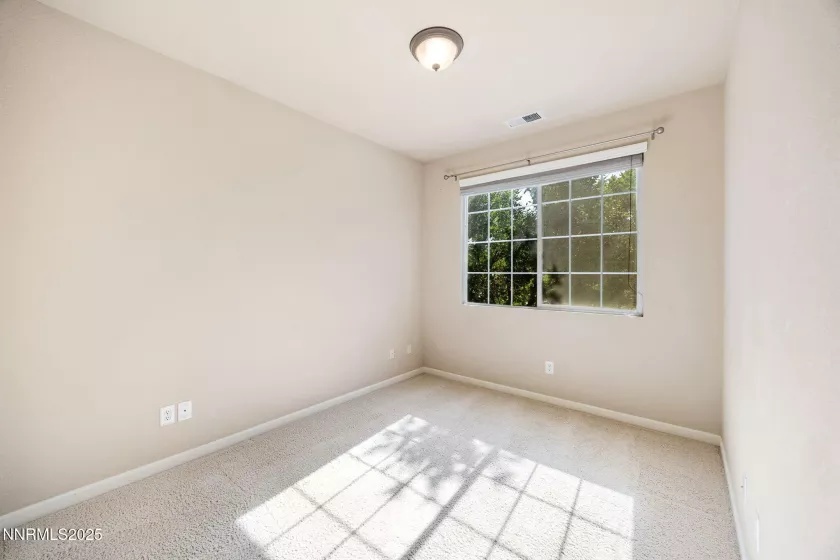11005 Lamour, Reno, Nevada 89521, 3 Bedrooms Bedrooms, ,3 BathroomsBathrooms,Residential,Residential,Lamour,250051395