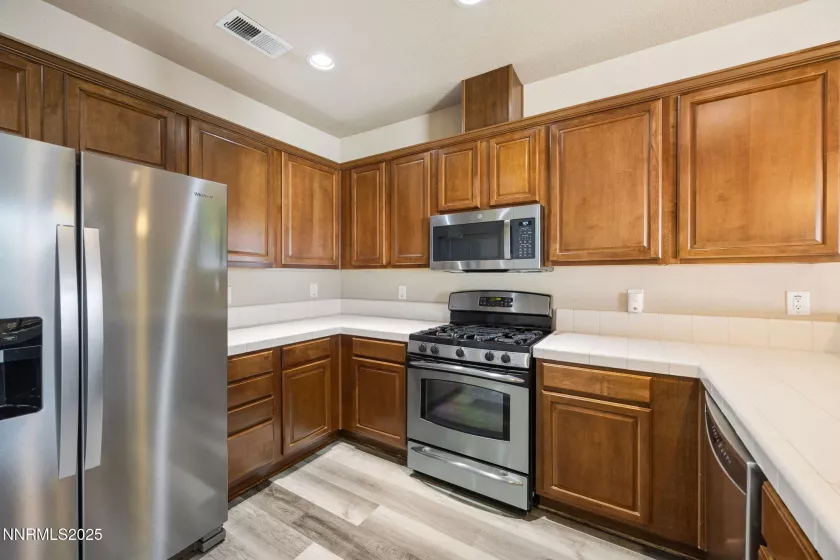 11005 Lamour, Reno, Nevada 89521, 3 Bedrooms Bedrooms, ,3 BathroomsBathrooms,Residential,Residential,Lamour,250051395