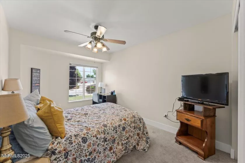 1320 Longspur, Sparks, Nevada 89441, 3 Bedrooms Bedrooms, ,3 BathroomsBathrooms,Residential,Residential,Longspur,250051396