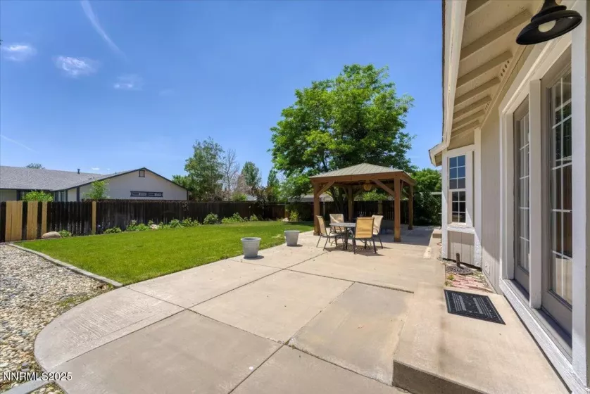 1320 Longspur, Sparks, Nevada 89441, 3 Bedrooms Bedrooms, ,3 BathroomsBathrooms,Residential,Residential,Longspur,250051396