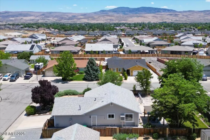 1320 Longspur, Sparks, Nevada 89441, 3 Bedrooms Bedrooms, ,3 BathroomsBathrooms,Residential,Residential,Longspur,250051396