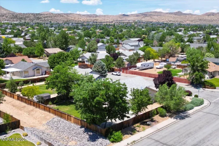 1320 Longspur, Sparks, Nevada 89441, 3 Bedrooms Bedrooms, ,3 BathroomsBathrooms,Residential,Residential,Longspur,250051396