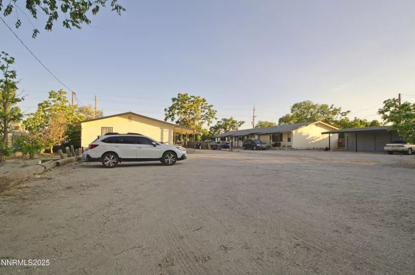 4300 Reno, Fallon, Nevada 89406, ,Residential Income,Residential,Reno,250051401