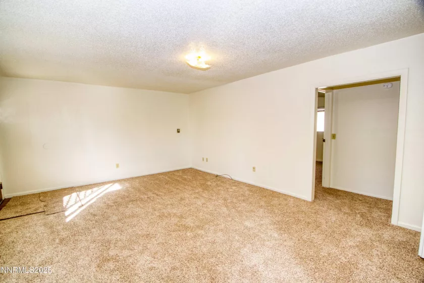 4300 Reno, Fallon, Nevada 89406, ,Residential Income,Residential,Reno,250051401