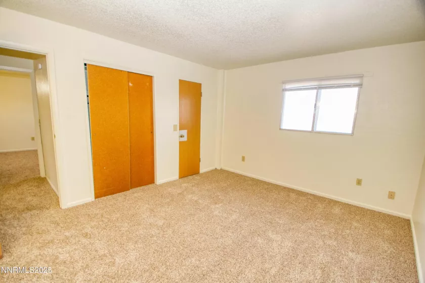 4300 Reno, Fallon, Nevada 89406, ,Residential Income,Residential,Reno,250051401