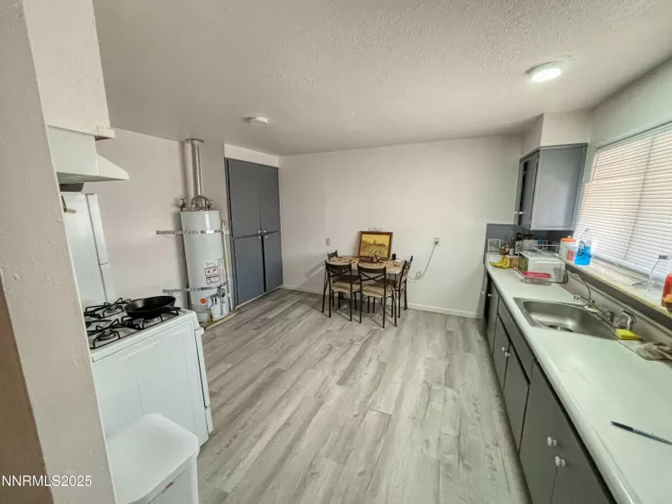 4300 Reno, Fallon, Nevada 89406, ,Residential Income,Residential,Reno,250051401
