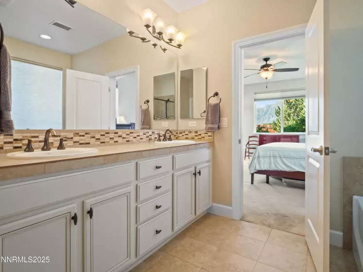 1221 Lasso, Gardnerville, Nevada 89410, 3 Bedrooms Bedrooms, ,3 BathroomsBathrooms,Residential,Residential,Lasso,250051404