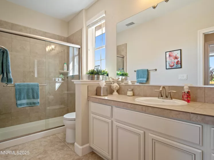 1221 Lasso, Gardnerville, Nevada 89410, 3 Bedrooms Bedrooms, ,3 BathroomsBathrooms,Residential,Residential,Lasso,250051404