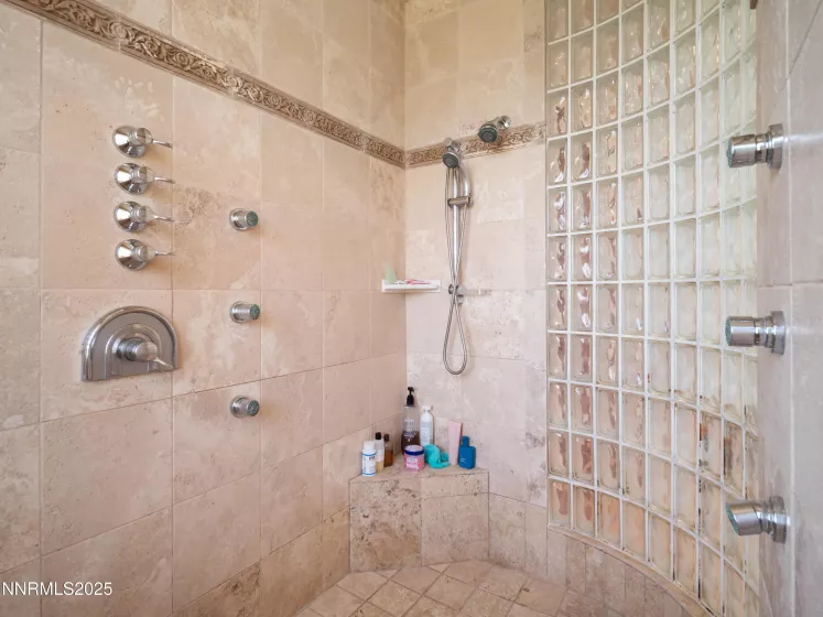 423 Claire, Gardnerville, Nevada 89460, 3 Bedrooms Bedrooms, ,5 BathroomsBathrooms,Residential,Residential,Claire,250051408