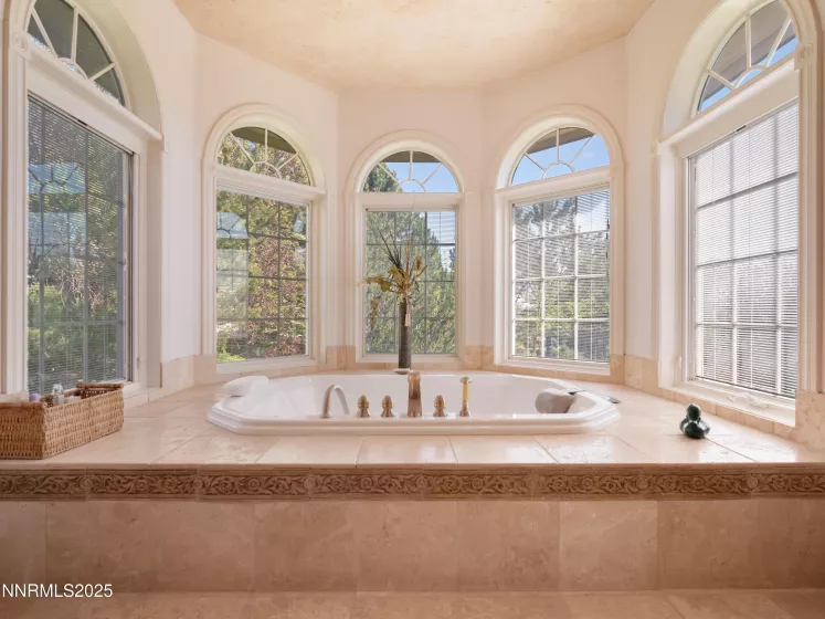 423 Claire, Gardnerville, Nevada 89460, 3 Bedrooms Bedrooms, ,5 BathroomsBathrooms,Residential,Residential,Claire,250051408