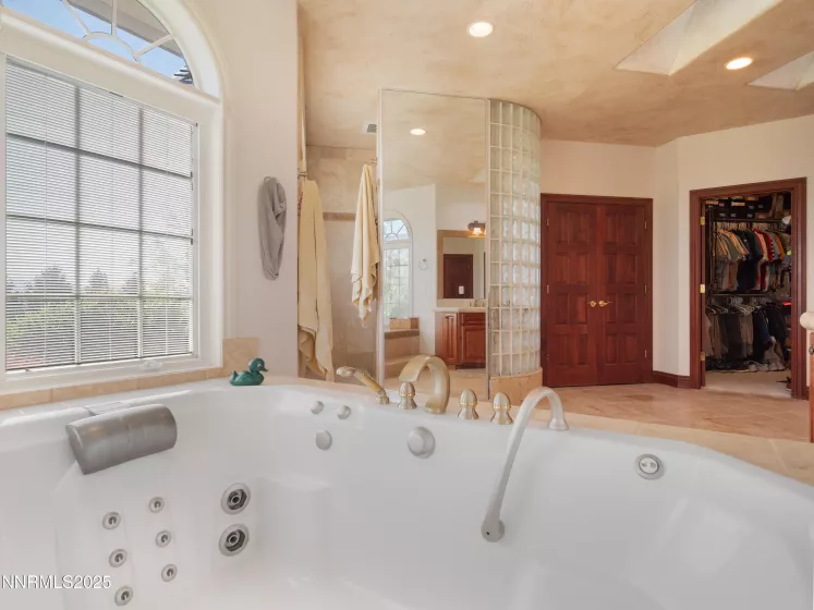 423 Claire, Gardnerville, Nevada 89460, 3 Bedrooms Bedrooms, ,5 BathroomsBathrooms,Residential,Residential,Claire,250051408