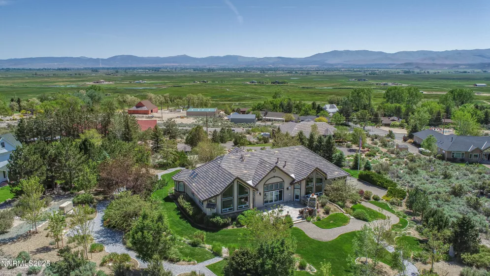 423 Claire, Gardnerville, Nevada 89460, 3 Bedrooms Bedrooms, ,5 BathroomsBathrooms,Residential,Residential,Claire,250051408