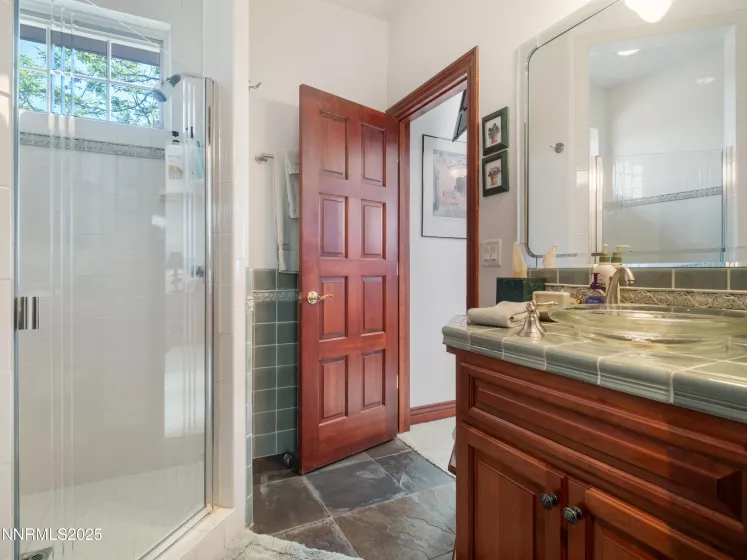 423 Claire, Gardnerville, Nevada 89460, 3 Bedrooms Bedrooms, ,5 BathroomsBathrooms,Residential,Residential,Claire,250051408