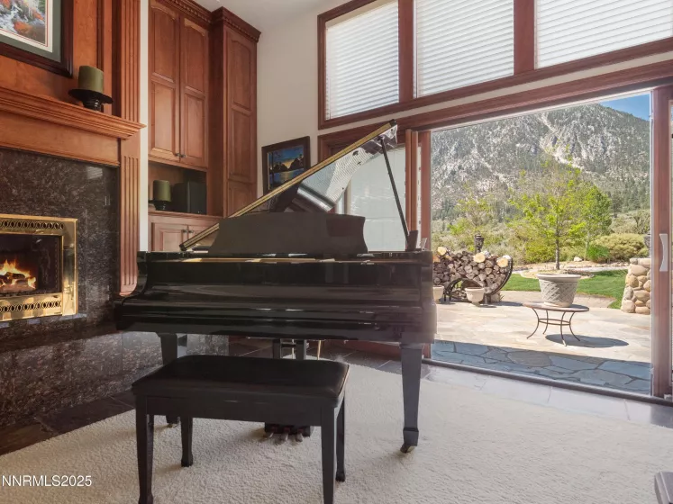 423 Claire, Gardnerville, Nevada 89460, 3 Bedrooms Bedrooms, ,5 BathroomsBathrooms,Residential,Residential,Claire,250051408