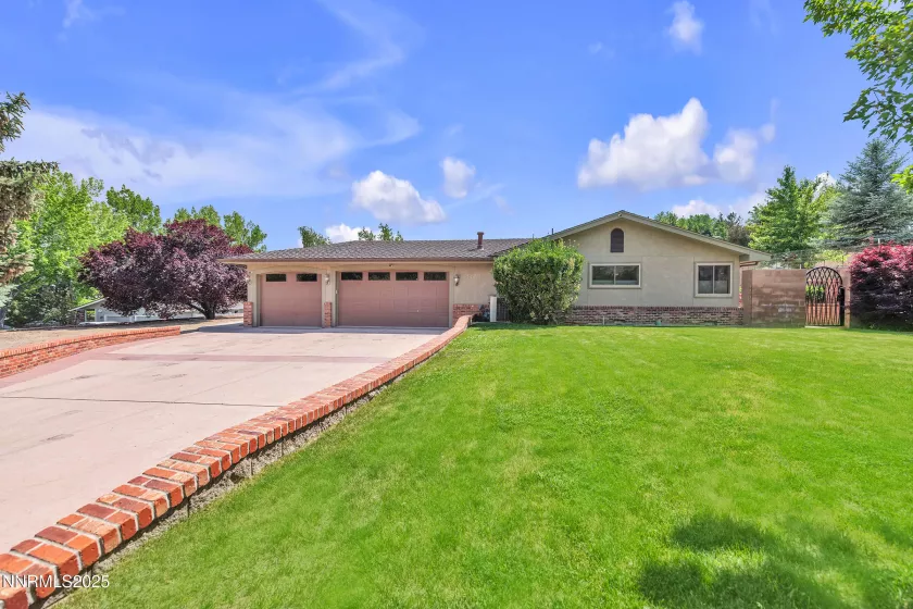 1401 Jefferson, Carson City, Nevada 89706, 3 Bedrooms Bedrooms, ,3 BathroomsBathrooms,Residential,Residential,Jefferson,250051409