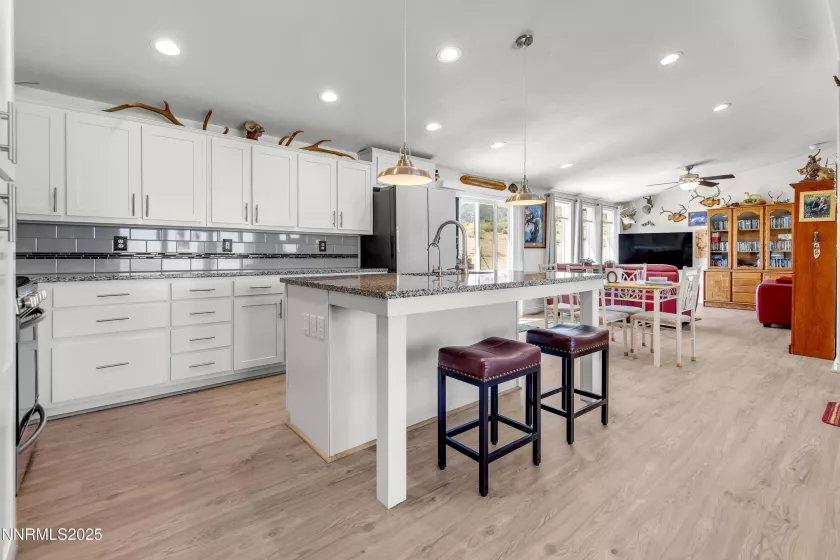 105 Arabian, Reno, Nevada 89508, 4 Bedrooms Bedrooms, ,3 BathroomsBathrooms,Residential,Residential,Arabian,250051410