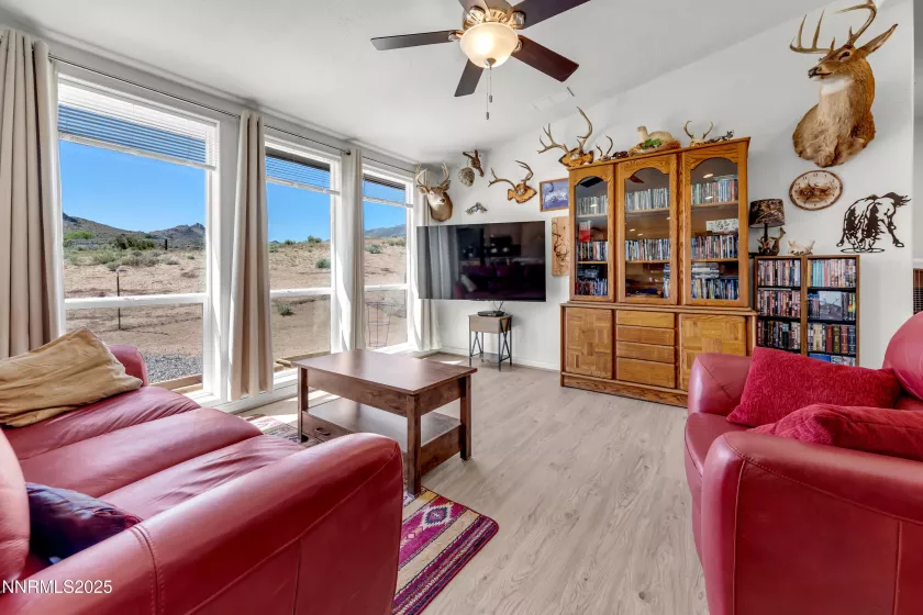 105 Arabian, Reno, Nevada 89508, 4 Bedrooms Bedrooms, ,3 BathroomsBathrooms,Residential,Residential,Arabian,250051410
