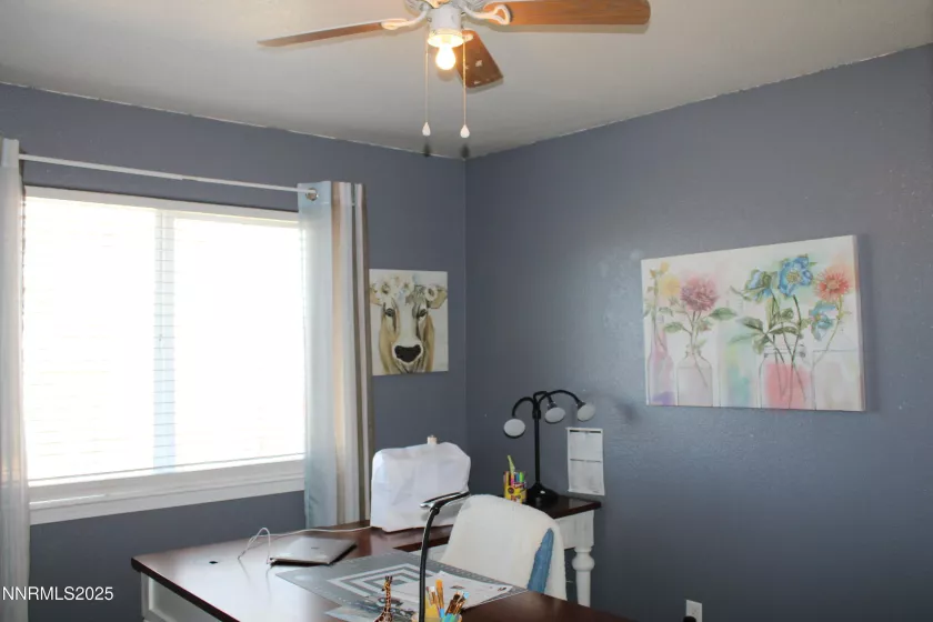 441 Dog Leg, Fernley, Nevada 89408, 3 Bedrooms Bedrooms, ,2 BathroomsBathrooms,Residential,Residential,Dog Leg,250051413