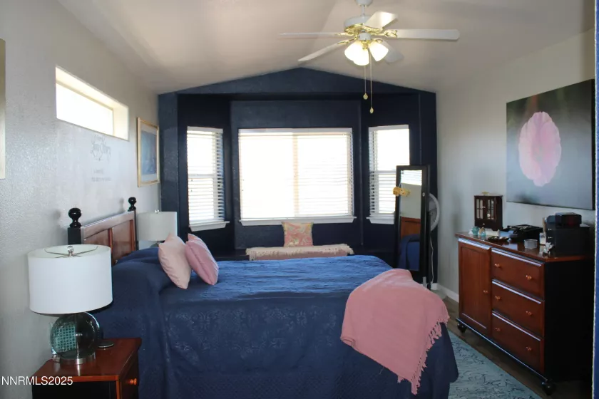 441 Dog Leg, Fernley, Nevada 89408, 3 Bedrooms Bedrooms, ,2 BathroomsBathrooms,Residential,Residential,Dog Leg,250051413