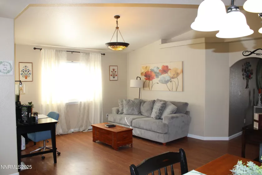 441 Dog Leg, Fernley, Nevada 89408, 3 Bedrooms Bedrooms, ,2 BathroomsBathrooms,Residential,Residential,Dog Leg,250051413